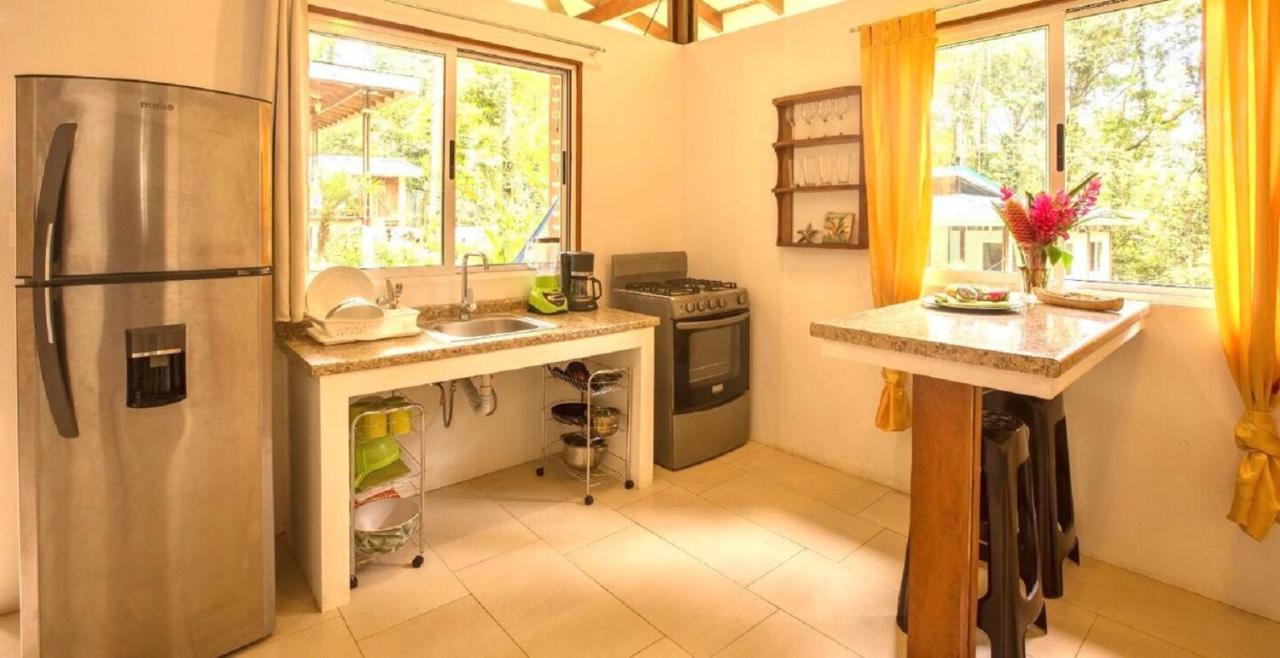 Holiday home Peace Garden Spacious Bungalows- A Walk To The